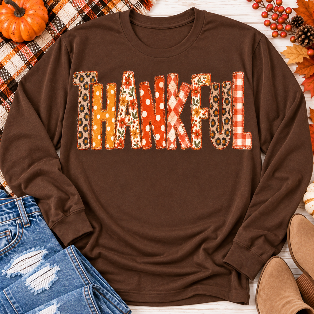 Thankful Patchwork Graphic Tee – Fall Patchwork Letters Shirt for Women